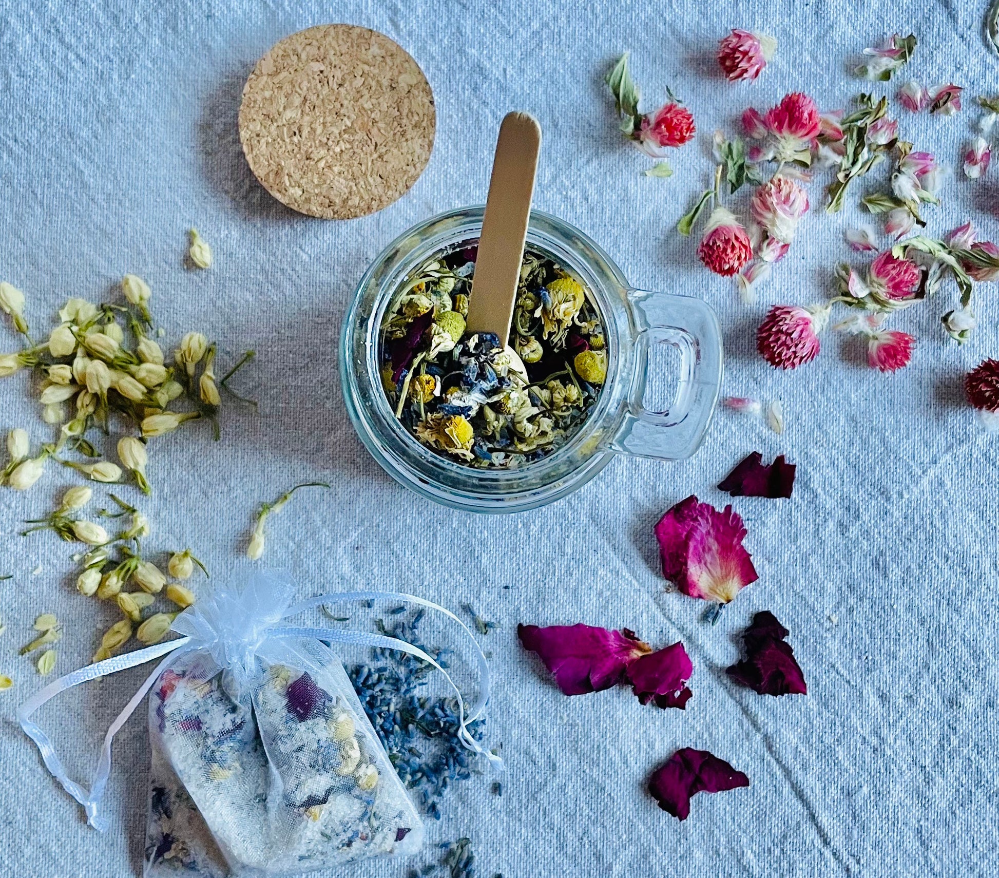 Moon Magic Bath Tea – The Rare Blooms